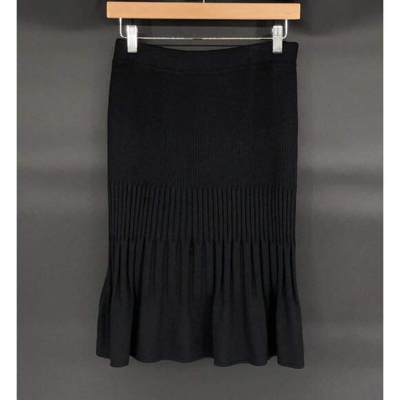 St. John Collection Dresses & Skirts - St. John Collection Women's Santana Knit Skirt Size 4 Black Ruffle Hem Old Money